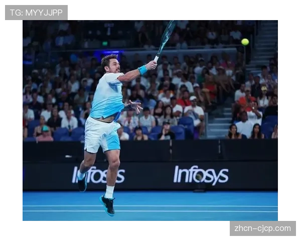 特写：告别战后的泪水，瑞士网球名将斯坦·瓦林卡挥拍作别罗兰加洛斯