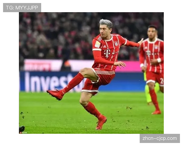 莱万伤愈参与全队合练，有望在本周末联赛复出